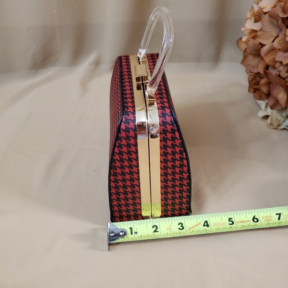 C Est.1946 mini Houndstooth handbag radiant red - Picture 14 of 16
